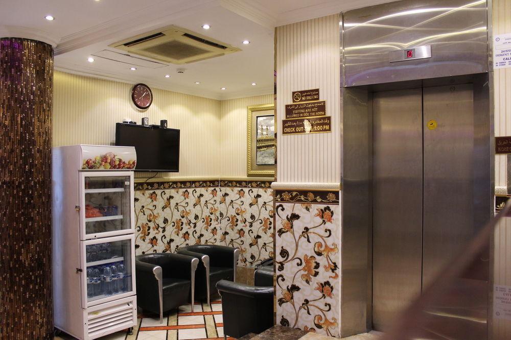 Sutchi Hotel Dubai Eksteriør bilde