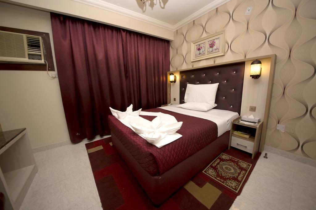 Sutchi Hotel Dubai Eksteriør bilde