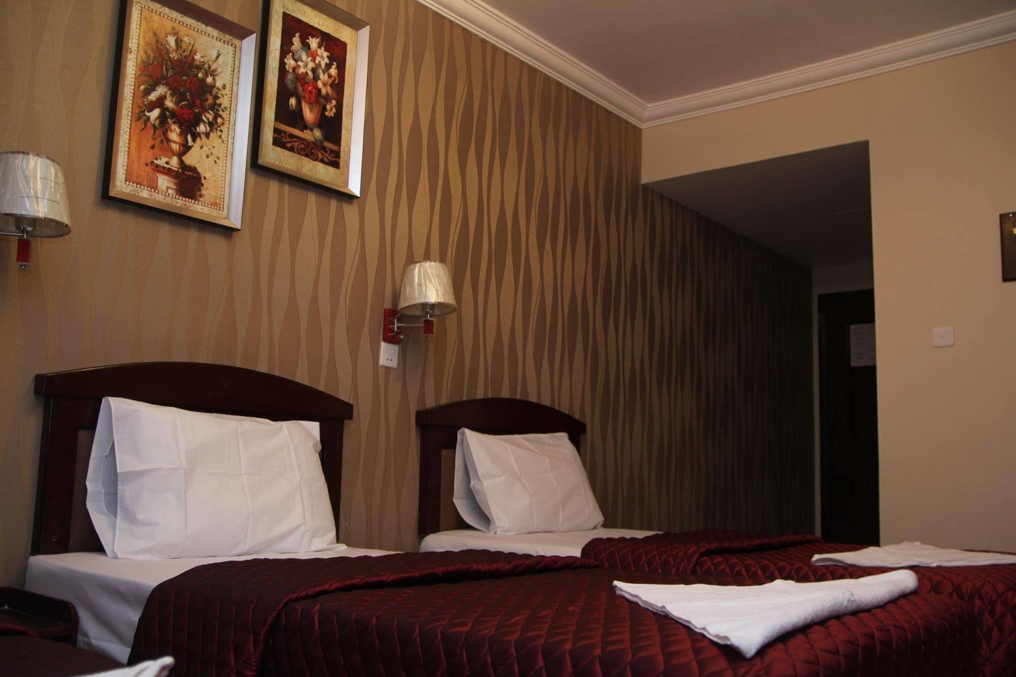 Sutchi Hotel Dubai Eksteriør bilde