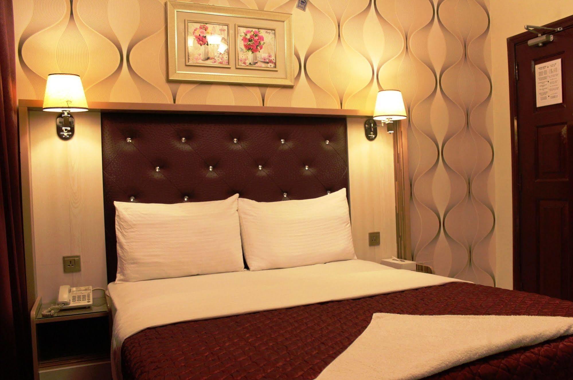 Sutchi Hotel Dubai Eksteriør bilde