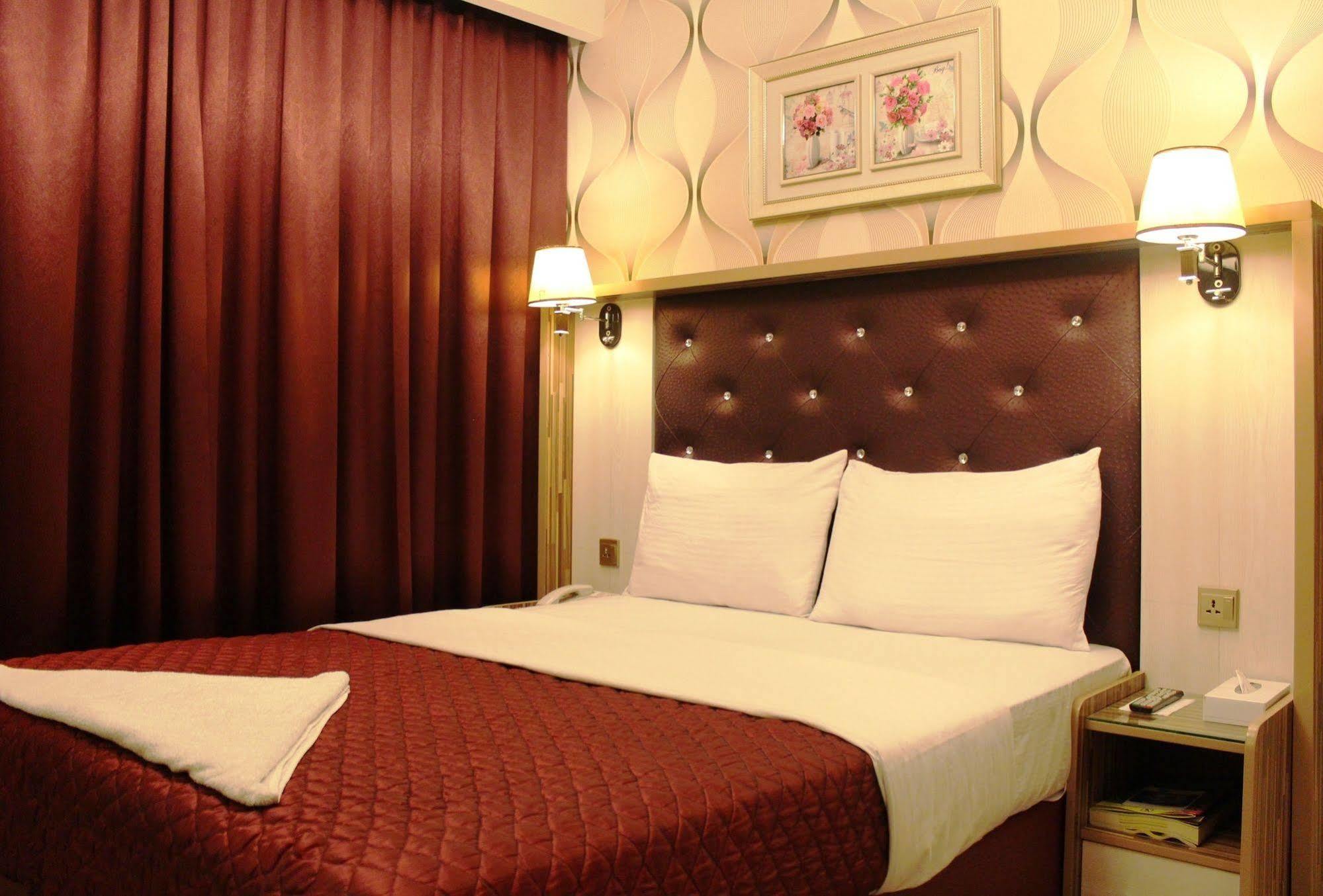 Sutchi Hotel Dubai Eksteriør bilde