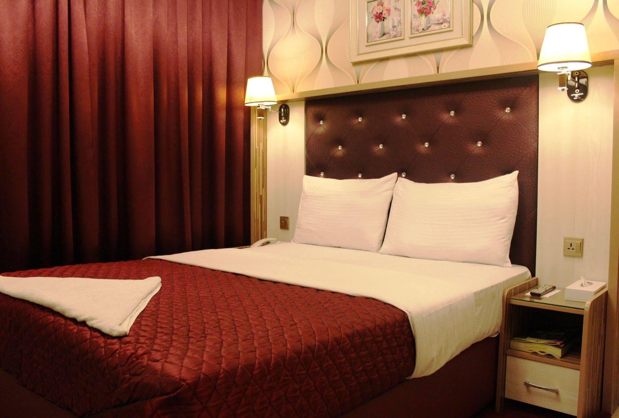 Sutchi Hotel Dubai Eksteriør bilde