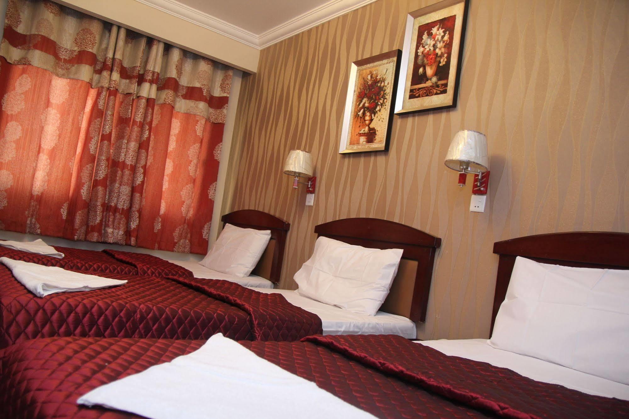 Sutchi Hotel Dubai Eksteriør bilde